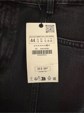 Zara Black Slim women’s Jeans - Minimalist Denim size 44/ usa 12